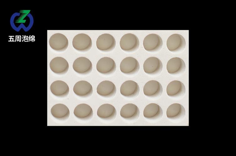 當(dāng)然，以下是5個(gè)吸引眼球的文章標(biāo)題，以“EVA材質(zhì)”作為獨(dú)特賣點(diǎn)：